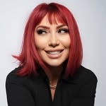 @lilygaladzhyan Instagram Profile