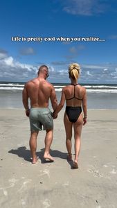 Instagram post by @kelseyjfit