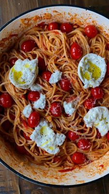 Instagram post by @eatdrinkorlando