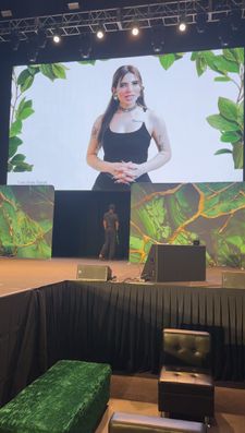 Instagram post by @raniaayouniss