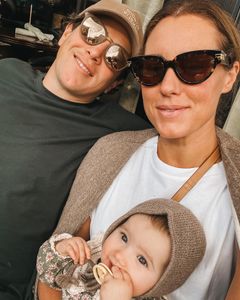 Instagram post by @elizabethariola