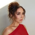 @alisharevel Instagram Profile