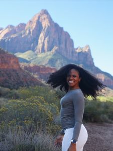 Instagram post by @stephrachel_