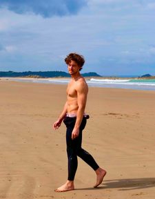 Instagram post by @leodesmarquest