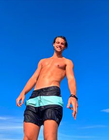 Instagram post by @leodesmarquest