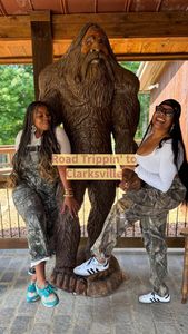 Instagram post by @karinaworldwide