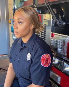 Instagram post by @helloelizabethlauren