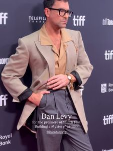 Instagram post by @luckymakeup