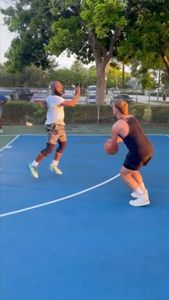 Instagram post by @zachhodskins