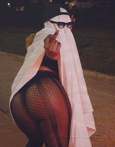 Instagram post by @kiing_coco