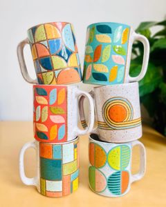 Instagram post by @lizcohenceramics