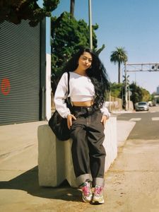 Instagram post by @artistalili