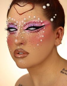 Instagram post by @nicolelomastro