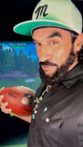 Instagram post by @manoloteachesgolf