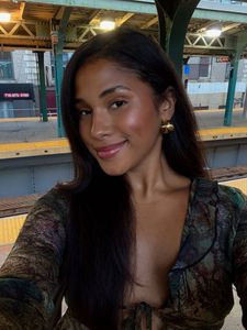 Instagram post by @rachellgabriellee