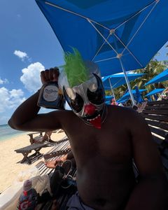 Instagram post by @riusmarquise