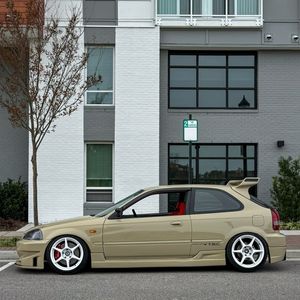 Instagram post by @thrillerpino