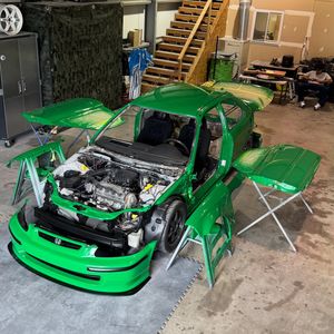 Instagram post by @thrillerpino