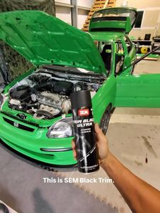 Instagram post by @thrillerpino