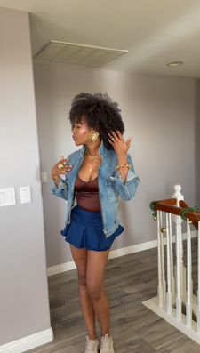 Instagram post by @_juanitalouis