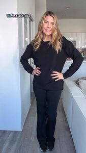 Instagram post by @trinaalbus