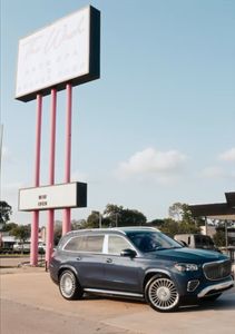 Instagram post by @economic_influencer