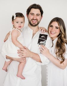 Instagram post by @nicolemdo