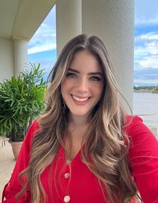 Instagram post by @nicolemdo