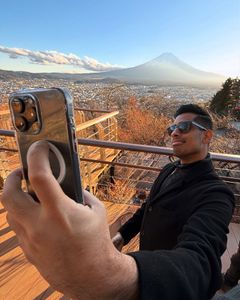 Instagram post by @omar