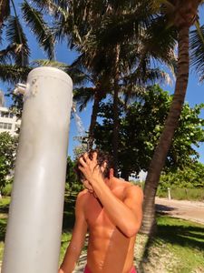 Instagram post by @kreweddleman