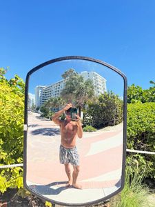 Instagram post by @kreweddleman