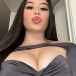 @lrxqueens Instagram Profile