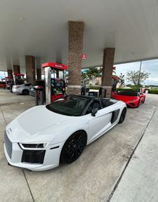 Instagram post by @michael.miami