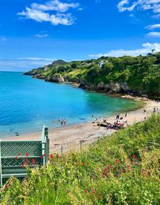 Instagram post by @rachmarie.s