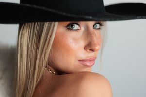 Instagram post by @viennarusso_