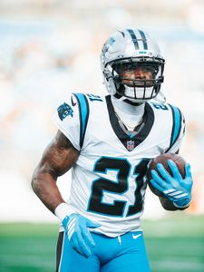 Instagram post by @photosbyrj