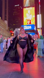 Instagram post by @ellahalikas