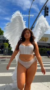 Instagram post by @ellahalikas