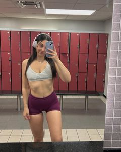 Instagram post by @jesscavari