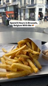 Instagram post by @lattesnluggage