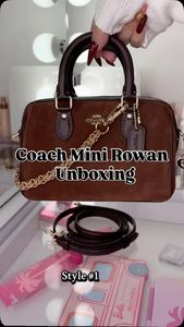 Instagram post by @manifestmakeup