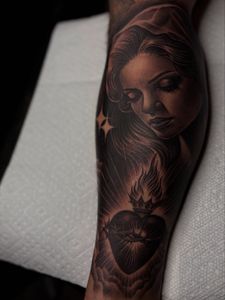 Instagram post by @carlyisart