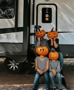 Instagram post by @usandthemutts