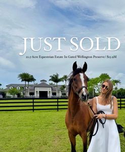 Instagram post by @lianavalentere