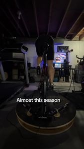 Instagram post by @levilukacs1