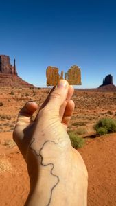 Instagram post by @honeysucklehandmadestudio