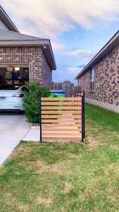 Instagram post by @jonellelovesdiy