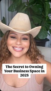 Instagram post by @realestateagentjanjan