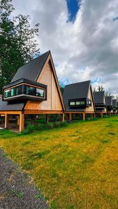 Instagram post by @amorraytravels