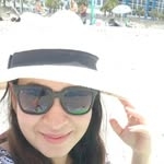 @the_reviewer_mommy Instagram Profile